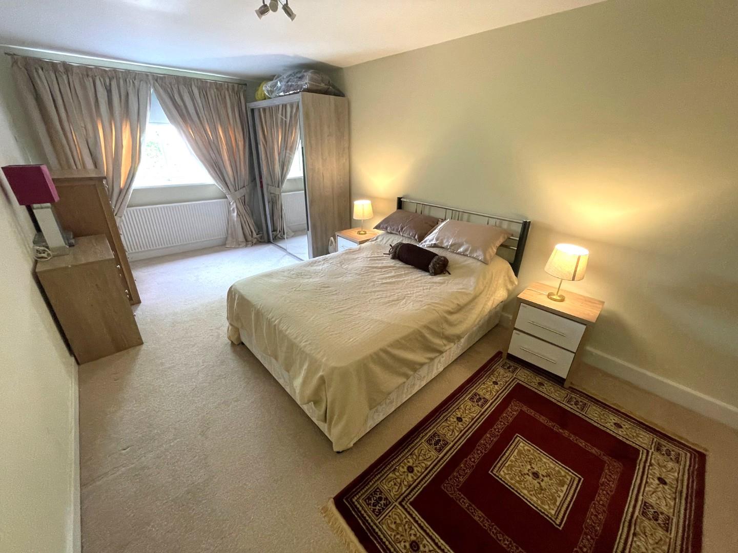 Stonegrove, Edgware